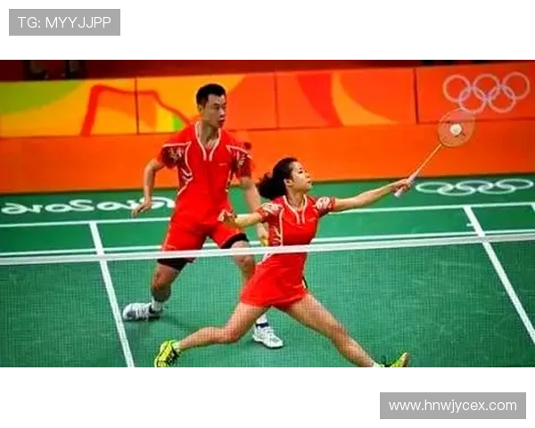 上海羽毛球队在世界锦标赛中的默契配合与战术分析