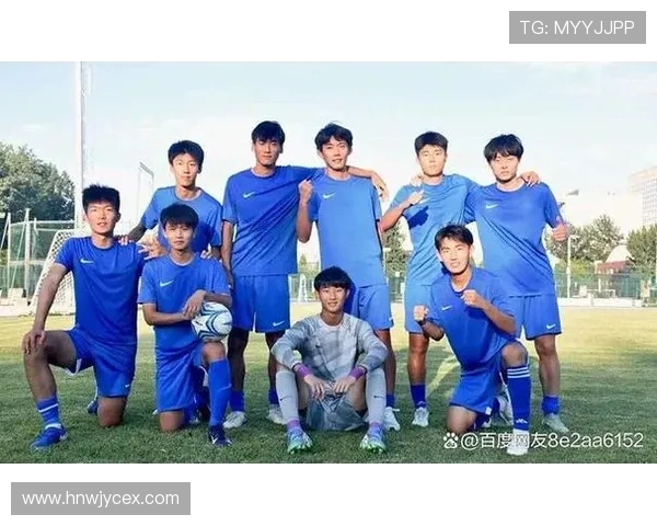 中国学霸足球明星的成长之路与成功背后的故事解析