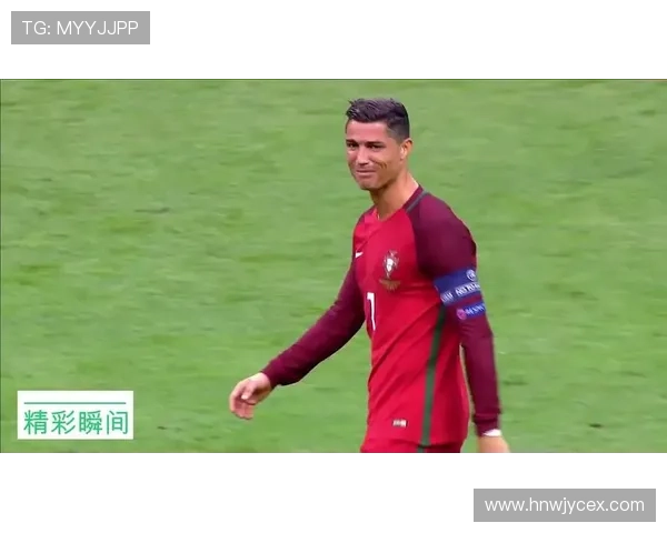 丝滑转场足球明星的辉煌历程与场上瞬间的精彩对决 丝滑转场足球明星的辉煌历程与场上瞬间的精彩对决