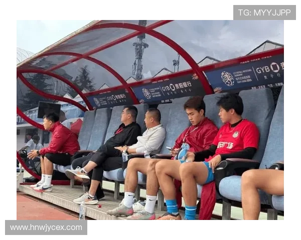 全国锦标赛回顾:西安足球队在比赛经验上的精彩表现与启示 全国锦标赛回顾:西安足球队在比赛经验上的精彩表现与启示