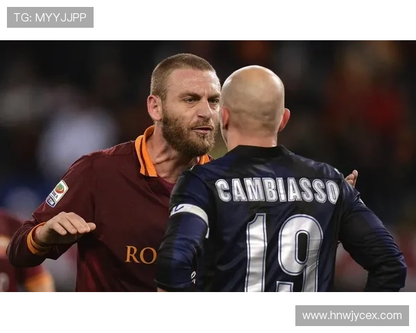 光头球星的传奇人生与足球场上的辉煌瞬间