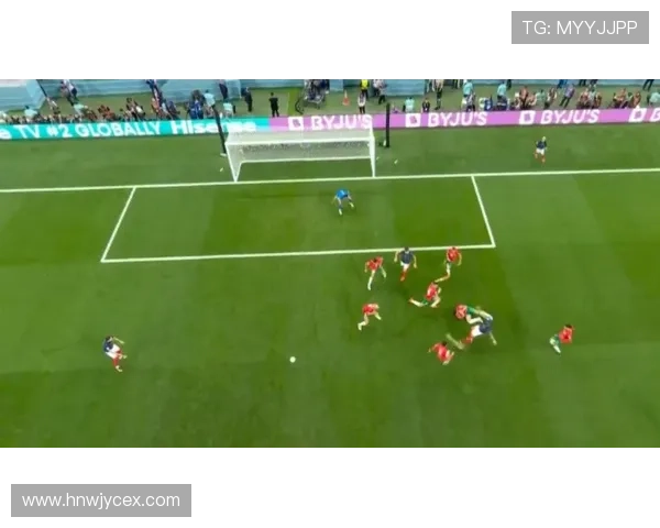 深入解析上海足球队战术风格与对手的差异与优势分析